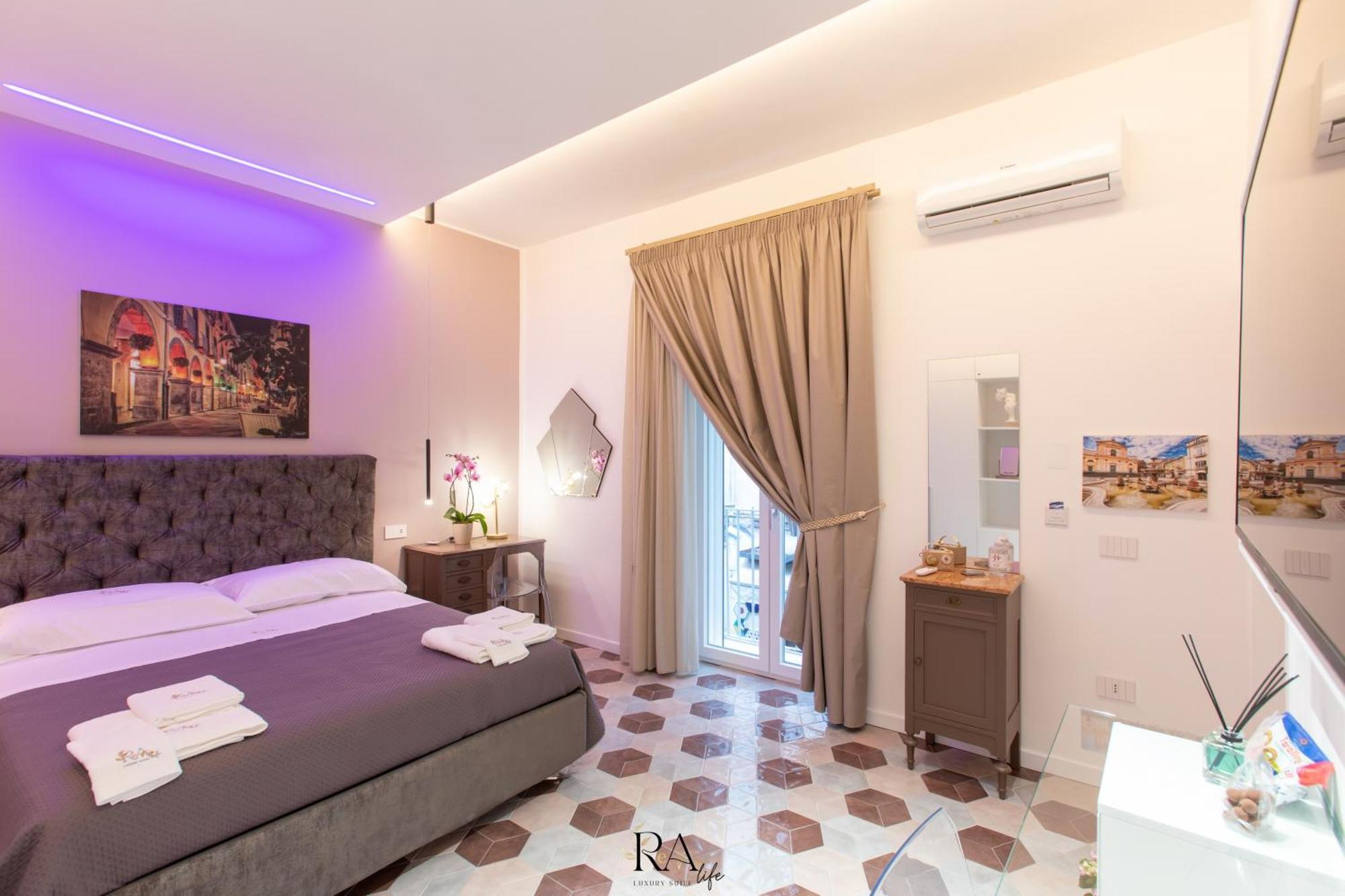 Rea Life Luxury Suite Кава-де'-Тіррені Екстер'єр фото